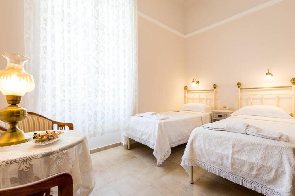 Neoclassical Flat With 2 Bedrooms In Πειραιάς Εξωτερικό φωτογραφία